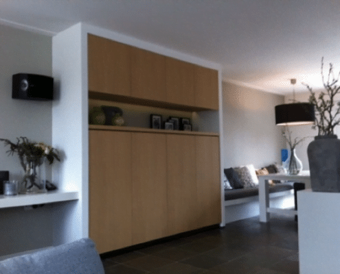 LED-verlichting in wandkast