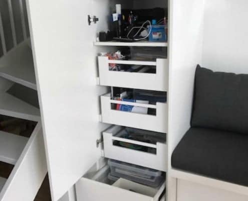 Opbergruimte op maat onder open trap