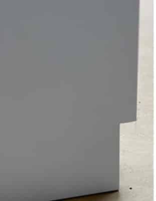 Uitsparing voor muurplint meubel