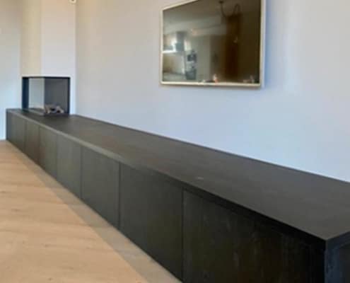 Tv-meubel met inbouwhaard in Beneden-Leeuwen